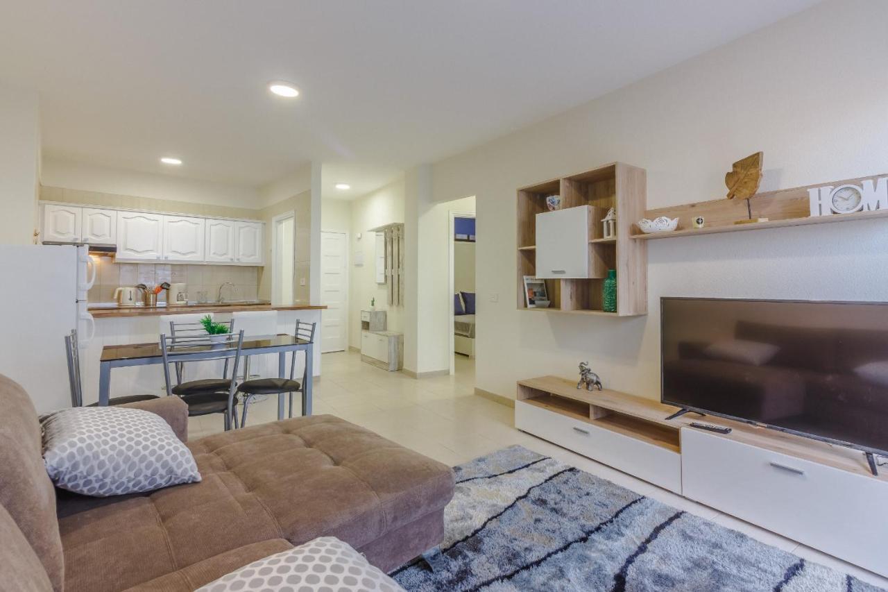 Seguro Spacious Apartment With Roomy Terrace Puerto de Santiago  Exterior photo